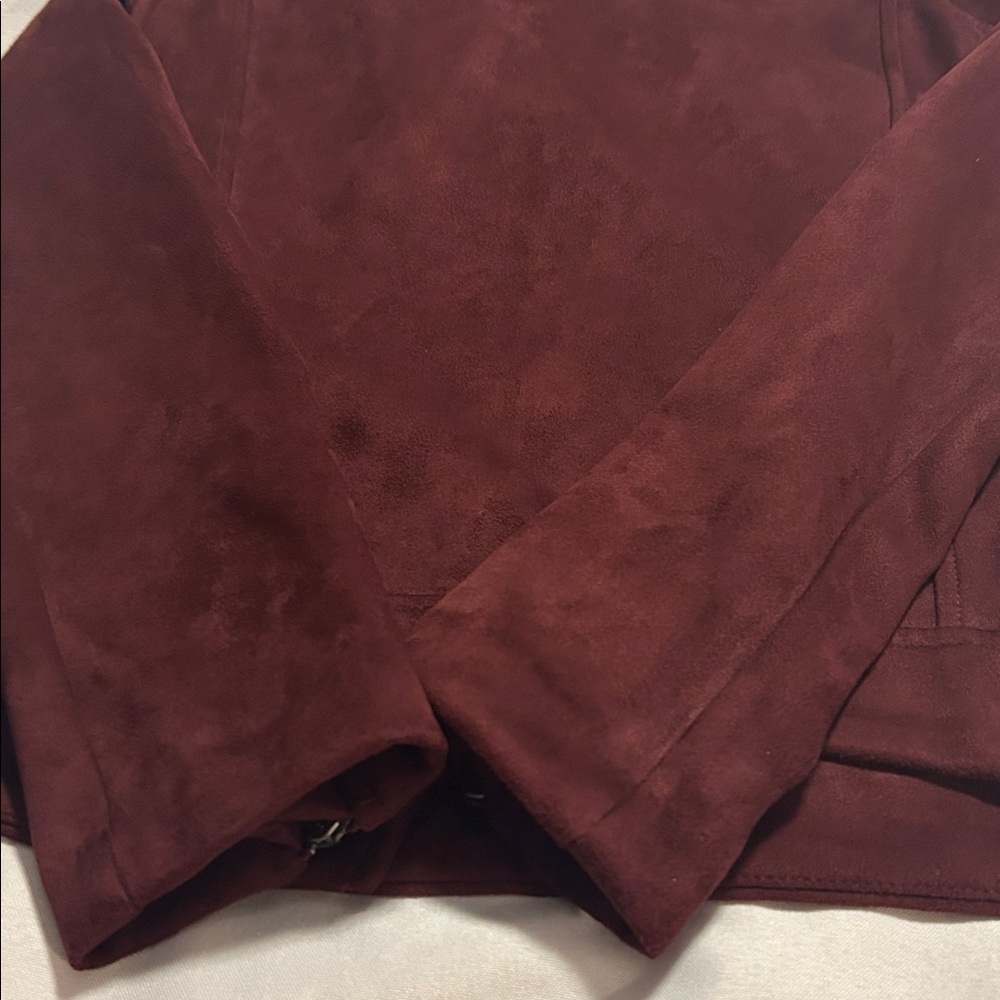 Old navy suede jacket - Picture 12 of 16